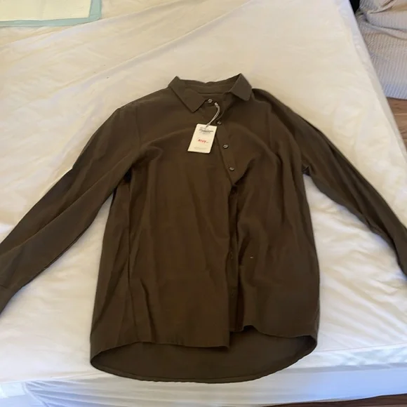 Beckett shirt xl